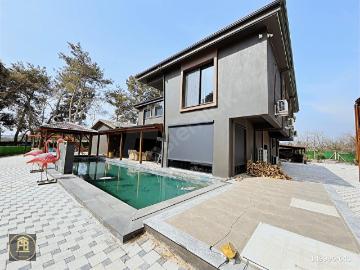 İZMİR BUCA KARACAAĞAÇ 5 DÖNÜM ARSA ÖZEL YAPIM 6+1 MÜSTAKİL VİLLA