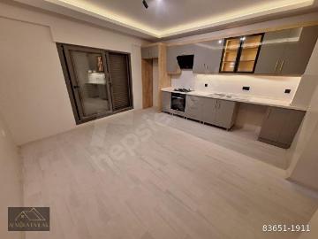 Konak, İzmir ili, Ege Bölgesi - Asansör