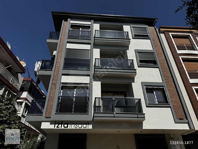 İZMİR SELÇUK ATATÜRK MAHALLESİ KİRALIK 0 2+1 DAİRE