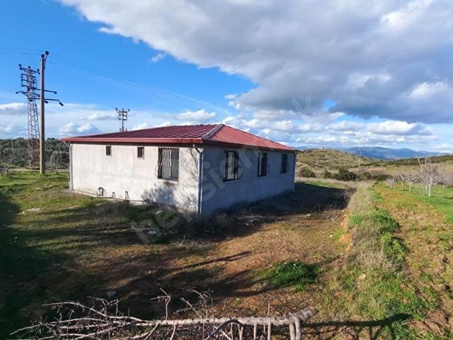 İZMİR TİRE AYAKLIKIRI KÖYÜNDE MÜSTAKİL EV