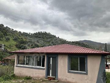 İZMİR TİRE KOCAALİLER'DE 1266 M2 ARSA İÇİNDE 120 M2 ve 17 M2 EV