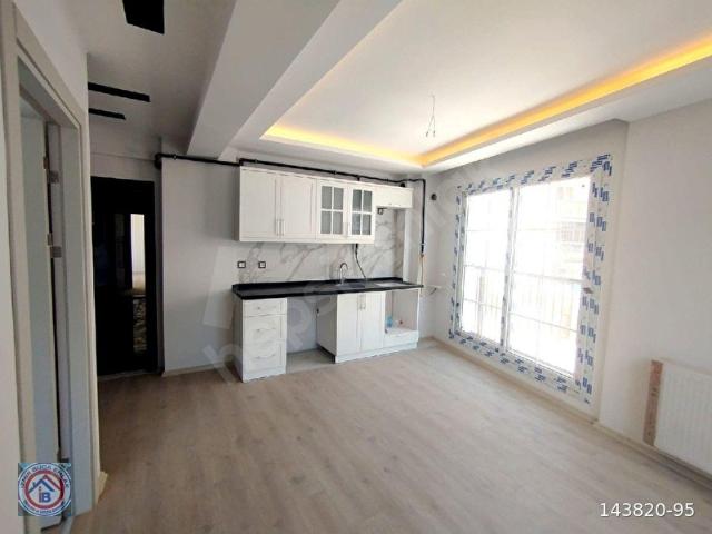 İZMİR YEŞİLBAĞLAR BUCA 1+1 50 MK ARA KAT SIFIR DAİRE SATILIK