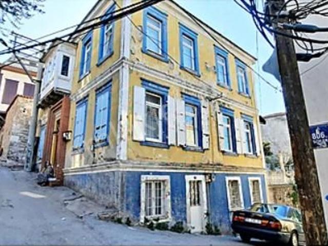 İzmir Agora Satılık Tescilli Konak