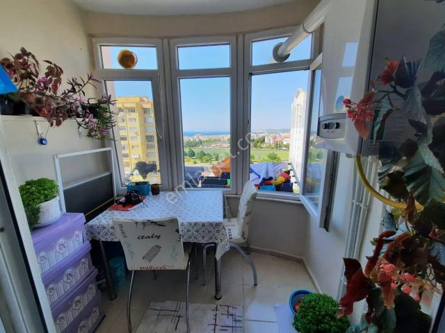 İzmir Aliağa Merkezde Siteler Mah. Deniz Manzaralı 2+1 Arakat Satılık Daire