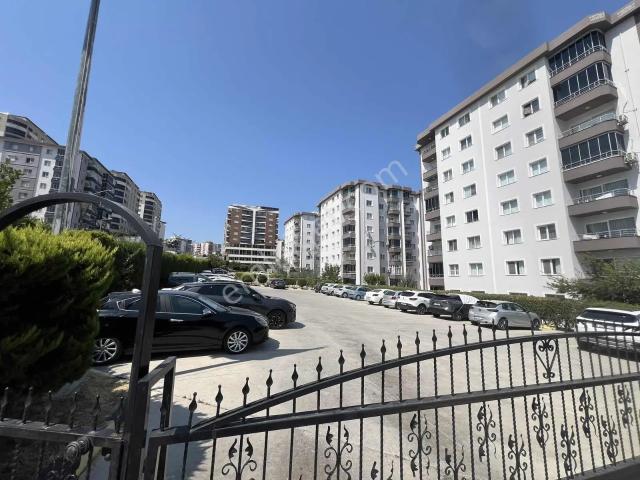 İzmir Aliağa Siteler Mahallesi Deniz Manzaralı 3+1 Daire