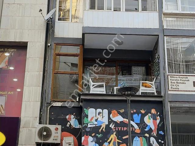 İzmir Alsancak Kıbrıs Şehitlerinde 2+1 Eşyalı Kiralık Daire