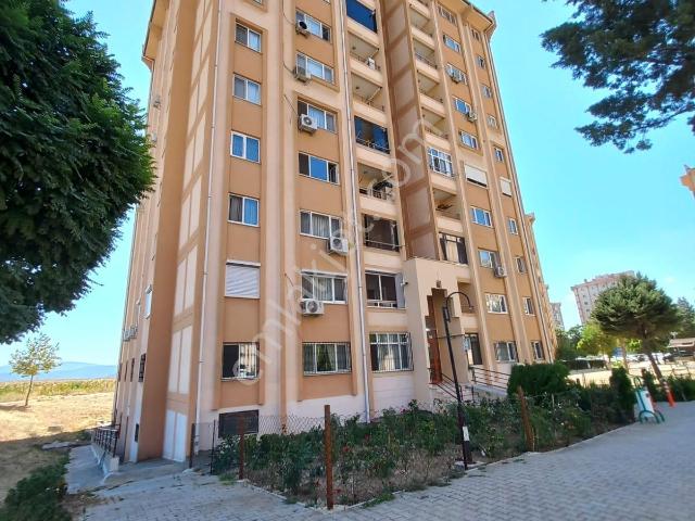 İzmir Ayrancılar Bahçelievler Toki'de 3+1 Kiralık Daire