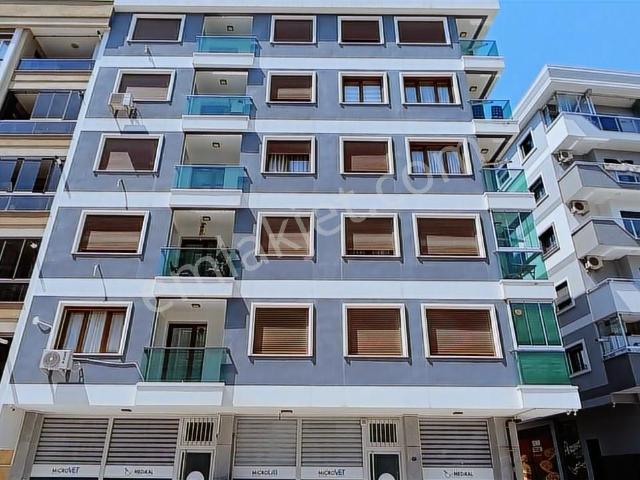 İzmir Bornova Erzenede Lüx Kiralık 1+1 Daire