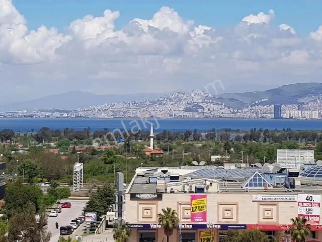 İzmir Balçova Korutürk'te 4+1 Satılık Daire