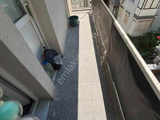 İzmir Buca 2+1 Menderes Mahallesi Satılık Daire