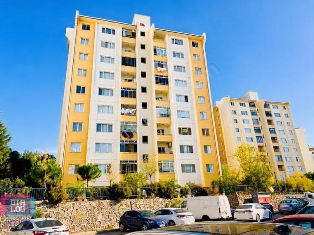 İzmir Buca Aydoğdu Mahallesi Toki Konutlarında Kiralık 3+1 Daire