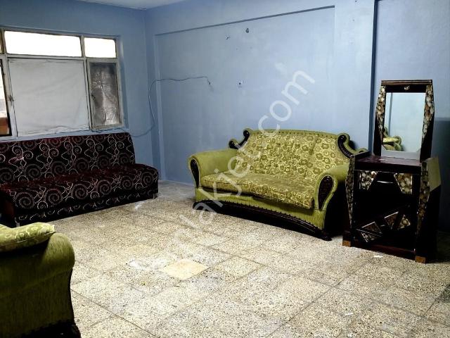 İzmir Buca İnönü Mah 3+1 150 Mk Ucuz Ayrı Mutfak Bahçeli Geniş Kiralık Daire
