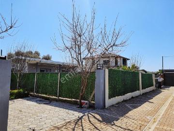İzmir Buca Kaynaklar Söğütte Müstakil & Bahçeli 2+1 Eşyalı