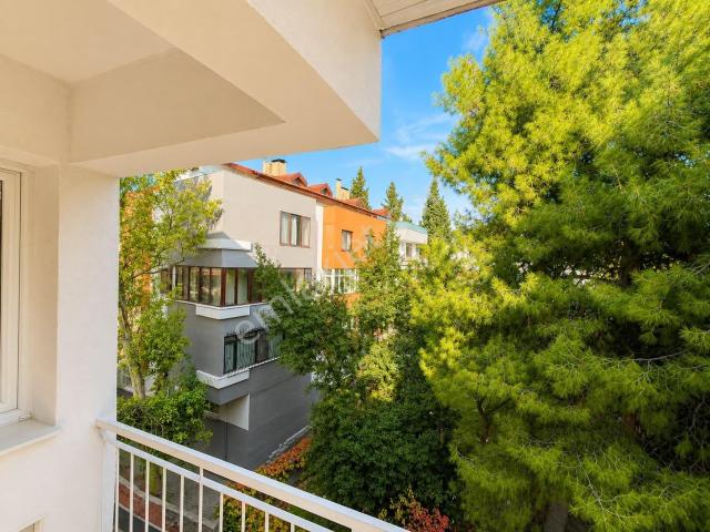 İzmir Buca Menderes Cadde Üstü 3+1 120 M2 Kiralık Arakat Daire