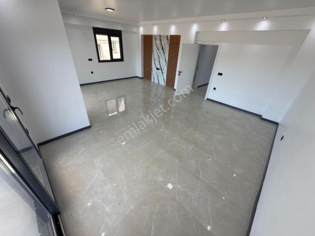 İzmir Dikili Cumhuriyette 3+1 Sıfır Satılık Yatay Villa Yazlık
