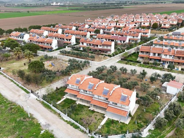 İzmir Dikili Salihleraltında Fırsat Fiyata Satılık Villa
