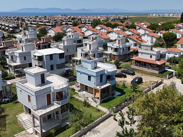 İzmir Dikili Salihleraltı Denize Yakın Sıfır 3+1 Satılık Villa