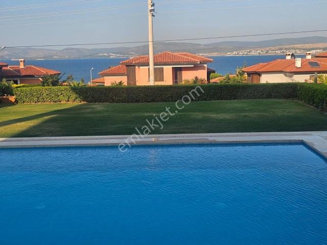 İzmir Çeşme Paşalimanı Full Deniz Manzaralı Müstakil Lüks Villa
