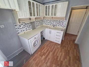 İzmir Şehir Hastanesi Yakını 2+1 Doğalgazlı Kiralık Daire