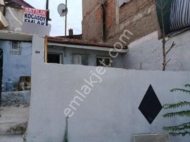 İzmir Konak Gürçeşmede Satılık Müstakil Ev