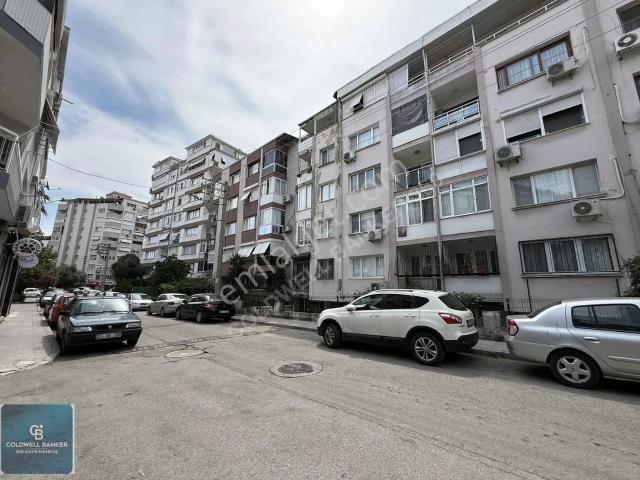 İzmir Konak Piri Reis Mah Kiralık 2+1 Daire