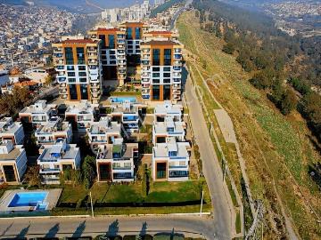 İzmir Körfezi Manzarası,,4+1 Teraslı Ultra Lüx Harika Bir Mülk