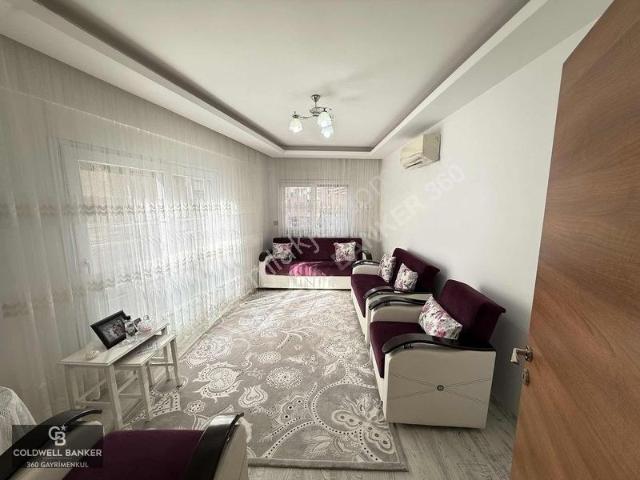 İzmir Karşıyaka Alaybeyde Satılık Kapalı Mutfaklı 2+1 Daire