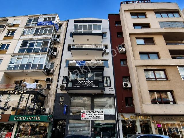 İzmir Karşıyaka Bostanlı Kiralık 2+1 75 M² Daire & Ofis