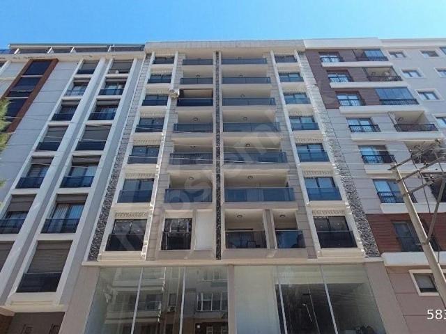 İzmir Karşıyaka Dedebaşı Kiralık 3+1 120 m Daire