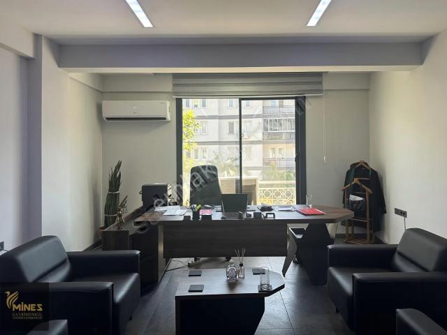İzmir Kemalpaşa Kirazlı Meydanda Geniş Ofis/daire