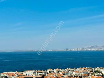 İzmir Hatay’da Tablo Gibi Bir Manzaraya Sahip 3+1 Merkezi Konumda Satılık Daire