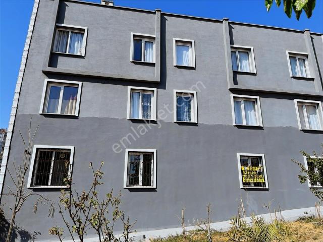 İzmir Çiğli Yakakentte Kiralık 3+1 Daire