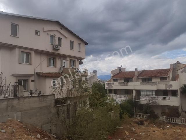 İzmir Çiğli Evka 2' De Satılık 5 Katlı Villa