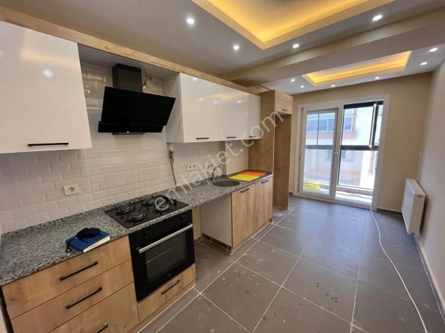 İzmir Çiğli Şirintepede Kiralık 5+1 Daire
