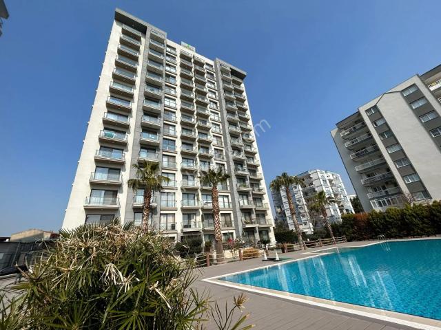 İzmir Çiğli Marka 333 Sitesi 2+1 Eşyalı Ara Kat Daire