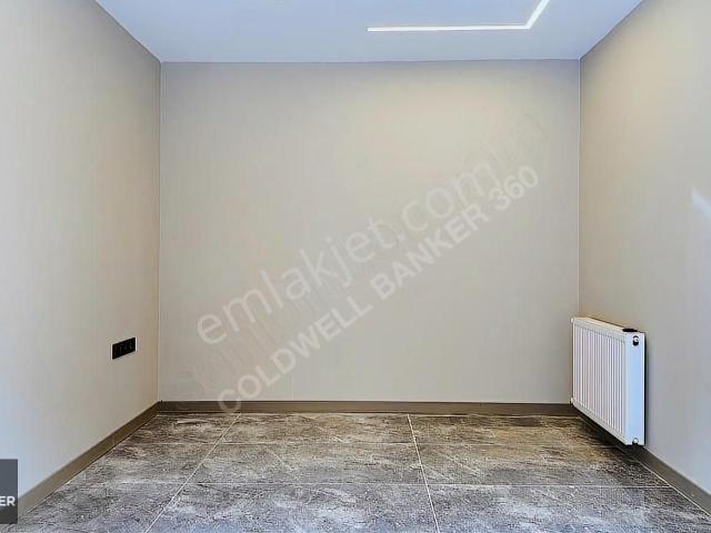 İzmir, Çiğli Merkezde, Satılık Müstakil Villa