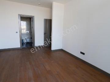 Konak, İzmir ili, Ege Bölgesi - Balkon