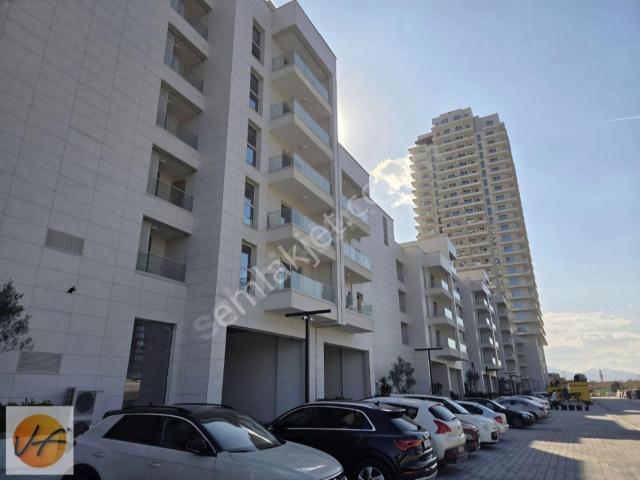 İzmir Megapol Projesinde Kiralık 3+1 Daire