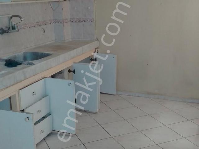 İzmir Menemen Lise Yolun Da Kiralık Daireler.