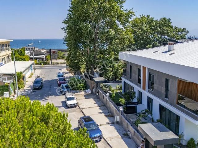 İzmir Satılık Villa Narlıdere Limanreis Mahallesi Sıfır