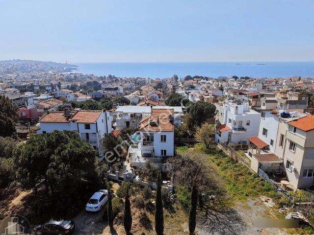 İzmir Seferihisar Akarca Mahallesinde Deniz Manzaralı 5+1