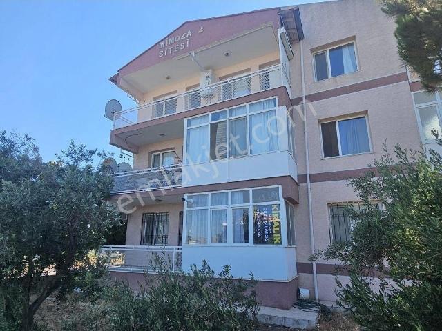 İzmir Seferihisar Necat Hepkon Mh'de Eşyalı Kiralık 3+1 Daire