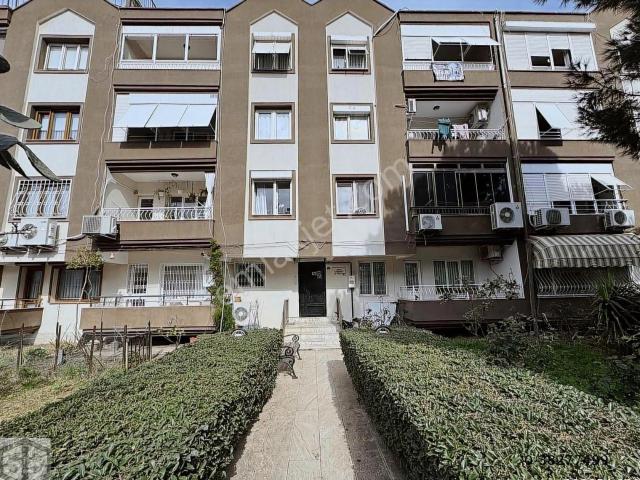 İzmir Selçuk Atatürk Mah Merkezi Konumda Doğalgazlı 3+1 Daire