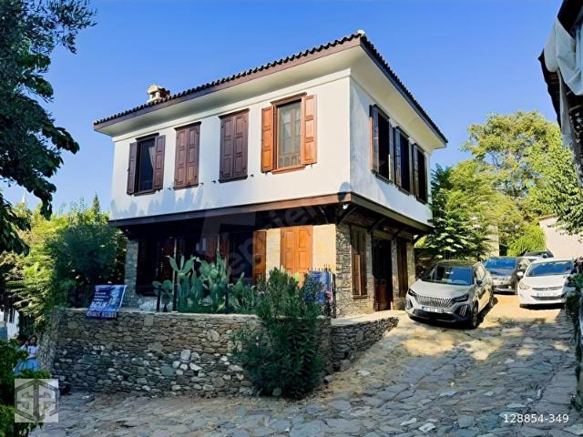 İzmir Selçuk Şirince Merkezde Tescilli Özel Taş Ev