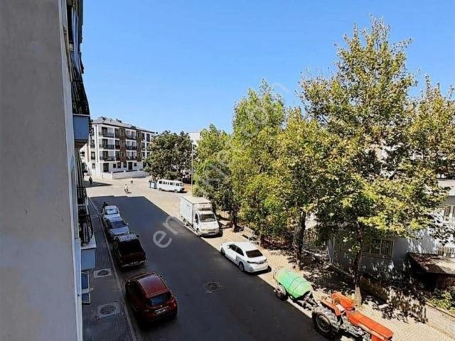 İzmir Selçuk Zafer Mah. 3+1 Doğalgazlı Satılık Daire