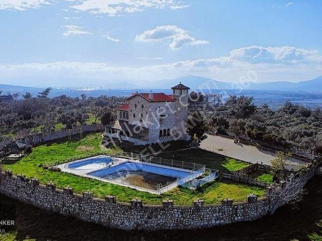İzmir Torbalı 16500m2 İçinde Nevşehir Taşı Özel Yapım Malikhane