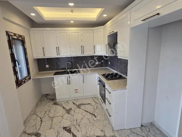 İzmir Tire Sb Emlak'tan Atatürk Mahallesinde Satılık 3+1 Daire