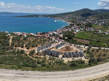 İzmir Urla Balıklıova Çınar Konakları Sitesinde Satılık