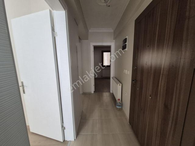 İzmir Vatan Mah. 2+1 Kapalı Mutfak Doğalgazlı Arakat Kiralık