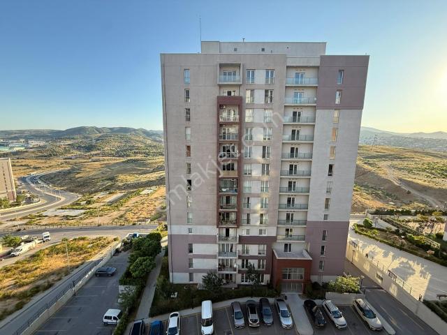 İzmir Yenitepe Sitesi 3.etap 2+1 Satılık Daire